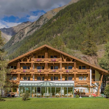 Hotel Am Hof Сьолден Екстериор снимка